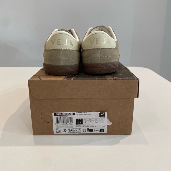 Veja Panenka Suede Sneaker in Taupe/Pierre/Bark sz 38EU/7US New in Box - Picture 6 of 7